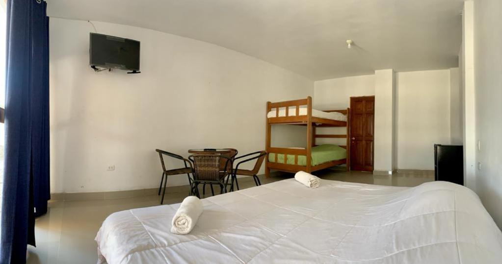 Hotel Inkawasi à Los Órganos Extérieur photo
